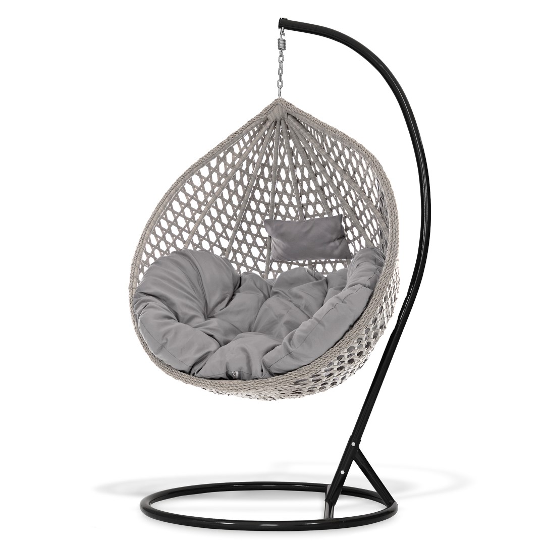 Stabilny, czarny stelaż wykonany z metalu zapewnia bezpieczeństwo i trwałość. Jego wygięty kształt z szeroką, okrągłą podstawą gwarantuje stabilność nawet podczas bujania.